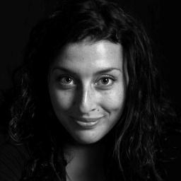 mamanBizz's profile picture. Maman un peu dingue, codirectrice d'un centre d'art, un brin fofolle.