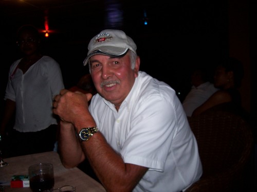 labtop01's profile picture. 