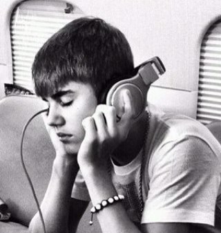Justin bieber fanpage. Biggest fan! Boybelieber. Follow me and your dreams come true!