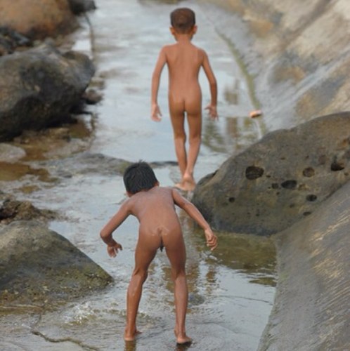 Sendal Butut Profile