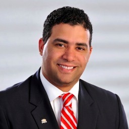 Papá de Marco, Paula y Alejandro; Presidente Ejecutivo de Trilogy Dominicana, S.A.(Viva)