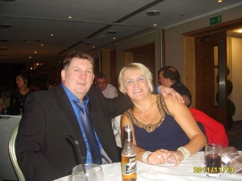 Married for  34 yrs to hubby raymond known to friends and family as cookie we have three grown children Nats ,alec  and ryan