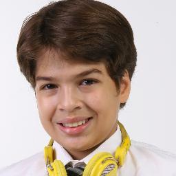 Quem me segui eu sigo também / OFICIAL Paulo Guerra / Carrossel
cartas para Lucas Santos / Esther Marcos / Aysha Benelli
Cx Postal - 24.535 Cep 03365-970