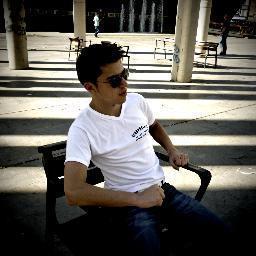 Jesucristo el unico y verdadero Dios; Cristiano pentecostal(IPUC), ingeniero de sistemas, amante de la música y los buenos momentos, --A/N.