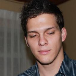 Ingeniero, feliz y amante de la vida! Música, deporte, party.... :D http://t.co/aEFg4pE9