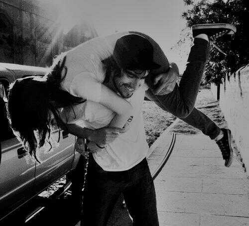 Nadie más que yo conoce mis sentimientos, nadie más que tú puede cambiarlos tan drásticamente, solamente una sonrisa, solamente una mirada hace falta