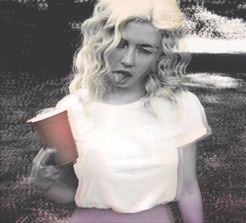 Crownsandpearls's profile picture. ~Once got dumped for not being nuturing enough~