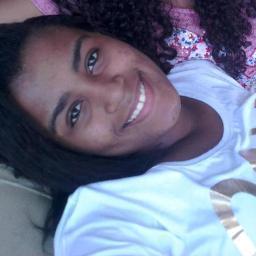 Quem se define, se limita.