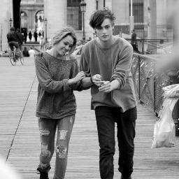 TenagersTho's profile picture. Tweeting what teenagers think and want to say!