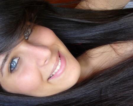 Por Fora a Menina Que Muitos Julgam, Por Dentro a Mulher Que Poucos Conhecem.*___*