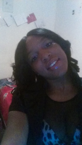 MzOceanWave's profile picture. Stay Wet N I Will Make Yo Bitch Putt On Dem Googles N Go Deep..Bands Make Yo Bitch Go Dwn..StillGot My Money..Money Ova Everythin$$$$$$%*%$$$$