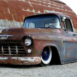 I LIKE TO FIX CARS AND TRUCKS!