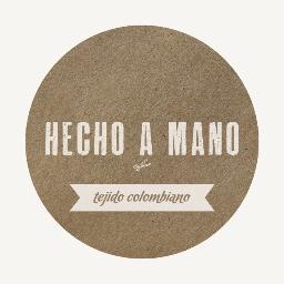 Diseño y fabricación de mochilas en fibras naturales hechas a mano.