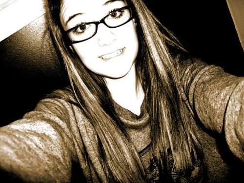 kirstensmilesxo's profile picture. 