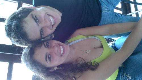 #COXABRANCA, capricorniana, estudante, tem namorado e ama muito ele :)