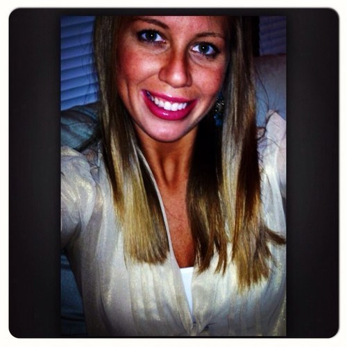 :Wife, Animal Lover, Social Media Maven, Karaoke Champion, Professional E-card Designer, Nacho Connoisseur, Fashion Lover: