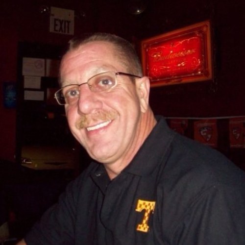 samiam1323's profile picture. 