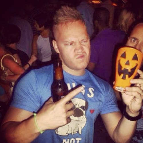 ItalianOak84's profile picture. I'm a lover and a fighter