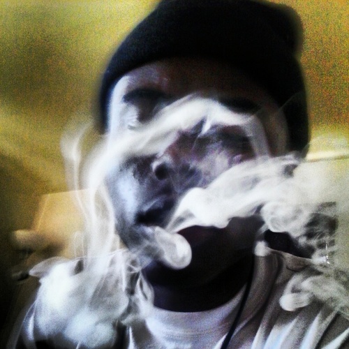 These niggas jealous i can see it in they faces since they wanna change places but we cant cause you ain't a TRILL NIGGA as me........ F.O.E
