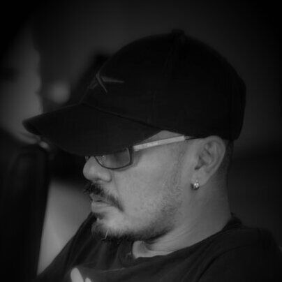 freelance film director & photographer