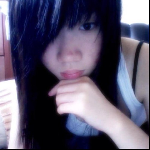 Fawesomeeeee's profile picture. 16 and Single! No mention = No follow back.