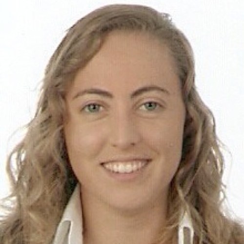 Periodista.Profesional del Protocolo,R. Institucionales y Org. Eventos.Técnico Audiovisuales.Máster Comunicación,RRPP y Protocolo.Postgrado Protocolo Deportivo.
