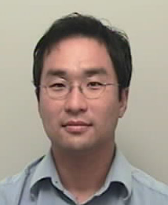 Product Manager at Google Android, worked at The Boston Consulting Group, eBay and Accenture, and Co-founder of Game Start-up