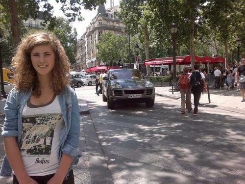 fridadriana's profile picture. Iive life like nobody is watching