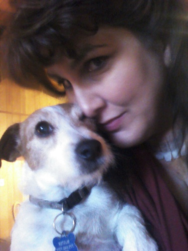 AngelaBunyard's profile picture. Realtor, mom & Glamama