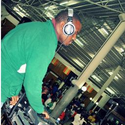 Innoh0725's profile picture. A young brilliant news ancher in home town,,,and mean time presenter @ royal media station.....