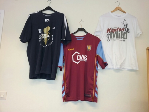Aston Villa, Blåvitt och Leksand. I och med detta, hyfsat härdad...