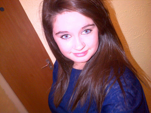Follow me and ill follow back. Xx