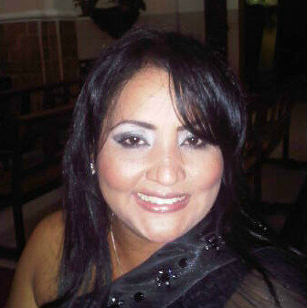 Ing. Sistemas, Madre,  Esposa, Amiga y Compañera. Creo en Dios y en mi misma amo la vida.