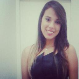 Libriana,16 anos, estudo no Henrique Castriciano, torcedora do fluminense, Whatsapp:96614546