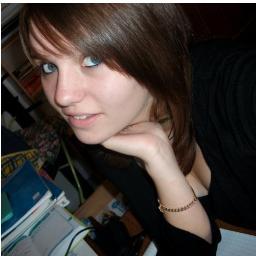 Astronomie, chimie, géographie, histoire, mathématiques, médecine, physique, psychologie, etc ... - une fana de science en tout genres quoi! ^^