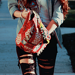 -. Chica de 16 años, soy bisexual. LITTLE BLACK STAR and SMILER, #followback ¿no te gusto? te jodes soy así!:)