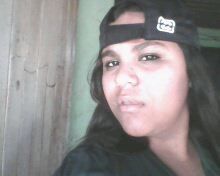sou alegre feliz e divertida