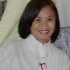An independent woman. Simply  in love with healthy living, make up geek and passionate for foods.