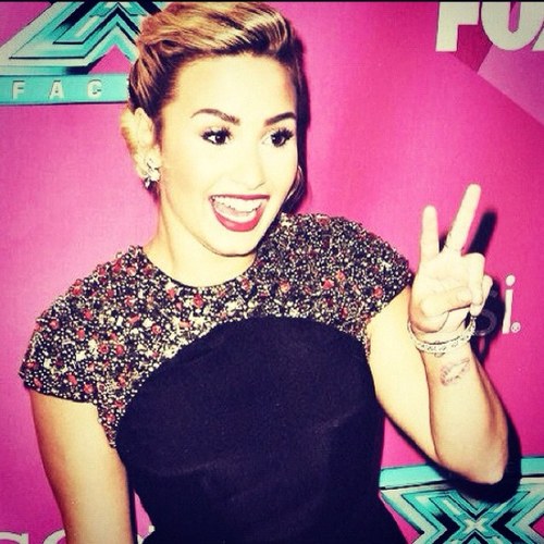 demi_looovato's profile picture. Lovatic for ∞ and beyond. Demi is my life and inspiration.