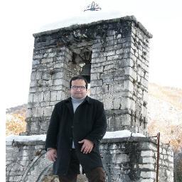 Ὁ ἄνθρωπος μοιάζει νὰ ἔχει ἐντός του μιὰ
μπαταρία μὲ ὁρισμένη ἐνέργεια