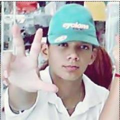 ㅤ ㅤ- Vejo nos seus olhos seu jeito de amar, vejo no seu jeito o prazer de te amar.  s2'