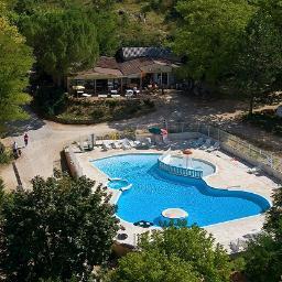 Camping 2 étoiles en Périgord Noir, situé entre la vallée de la Vézère et de la Dordogne.
 Proche de montignac,sarlat et terrasson lavilledieu