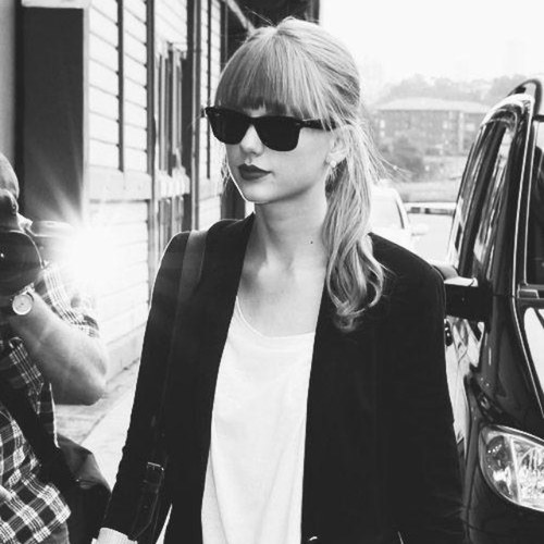 Red is just the theme of the moment. -Taylor Swift