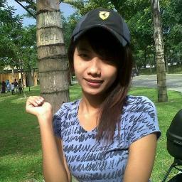 Jodoh itu rahsia Allah, sekuat mana dikat walau bukan jodoh pasti tak bersama , thanks cuz follow :)