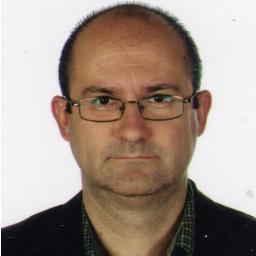 Analista y desarrollador en J2EE. CAPM. Interesado en diseño y programación web ( PHP, HTML5, CSS3), arquitectura software (UML), ITILv3, Agile.