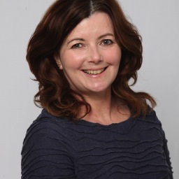 Freelance journalist, copywriter, author, ghostwriter.  Married to https://t.co/mS7Z37fDVP