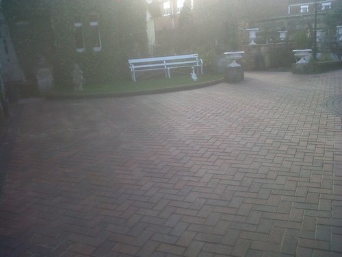 Block paving driveways,patios & gravel installation. Over 25 years experience of installing quality block paving products.