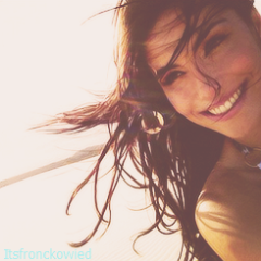 ← dedicado ao @Aguiarthur , feito dia: 29/06/12 . morreria por você mais prefiro viver pra te amar , Entre o céu e as estrelas escolhi seu sorriso , ∞
