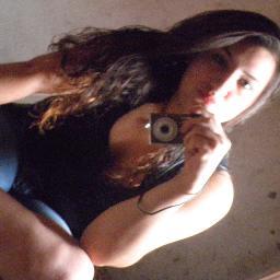 Danielle Fernanda, 21 anos, estudante de Serviço Social, fã completamente apaixonada por Conrado e Aleksandro e Inimigos Da HP.