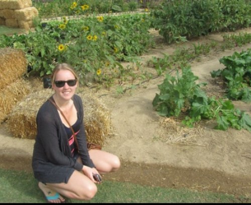 Works at a #yyj hotel, studying digital marketing, loves the #beach.